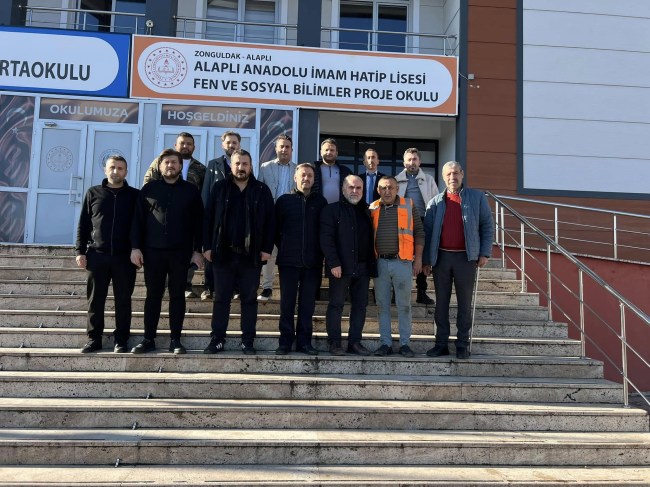 Alaplı eğitimde başarısını korumaya devam ediyor.