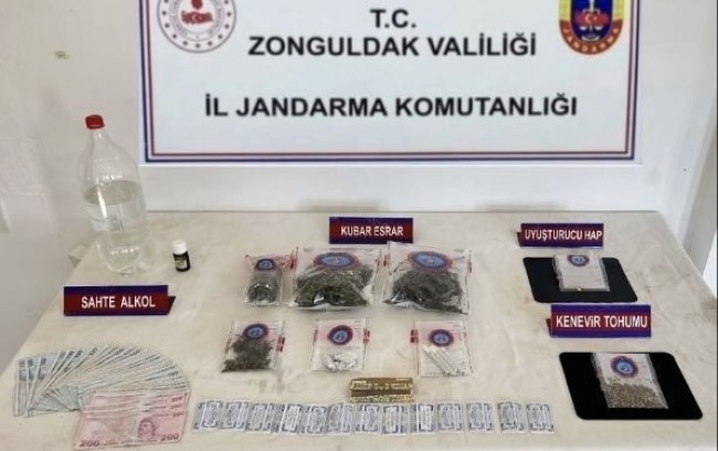 Jandarma’dan Kdz.Ereğli’de ev baskını