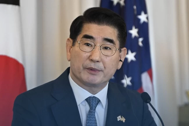 Güney Kore'nin eski savunma bakanı tutuklandı