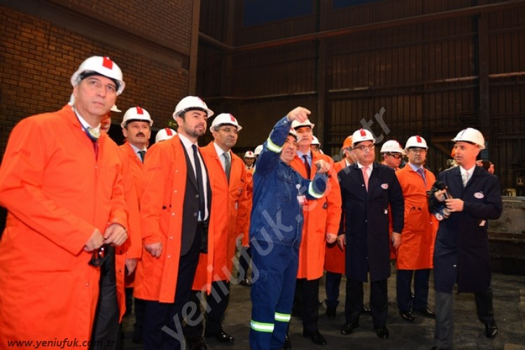 SANAYİ BAKANI FARUK ÖZLÜDEN ERDEMİRİN AR-GE MERKEZİNE ZİYARET!