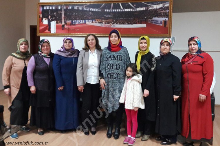 AK PARTİ KADIN KOLLARINDAN ERDEMİR İŞÇİLERİNE DESTEK