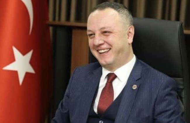 Selim Alan döneminde Meydan lokantası ve Ekleristan ruhsatsız olarak çalışmış