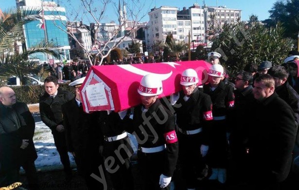 EREĞLİ ŞEHİDİNE AĞLADI!..