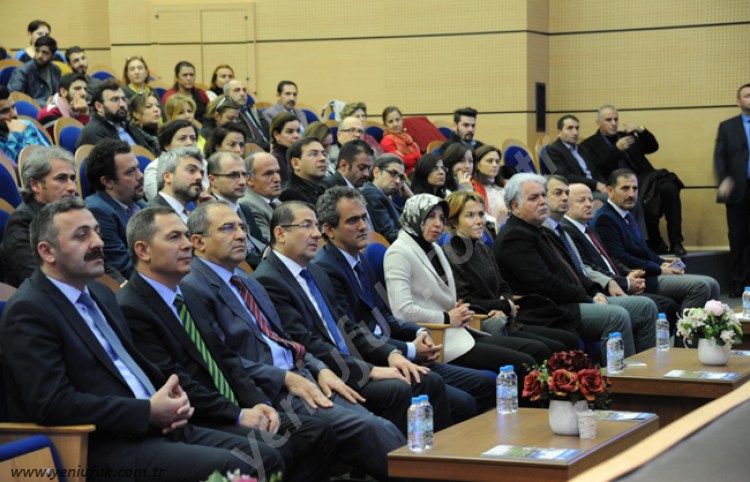 SAĞLIĞINIZ İÇİN YEMEKTEN SONRA BİR ELMA