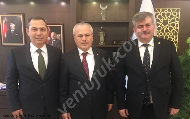 BAŞKAN-VEKİL, EL-ELE...