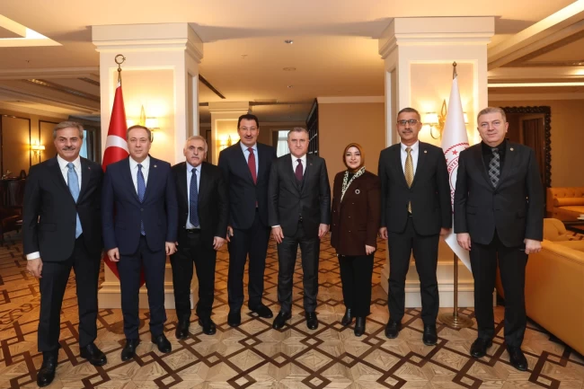 Sakarya heyetinden Bakan Bak'a ziyaret