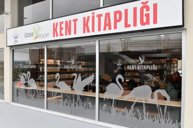 CHP Genel Başkanı Özel'den Çiğli'de iki açılış