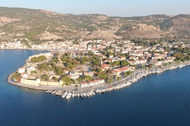 Foça Fok Marina İZDENİZ'le markalaşacak