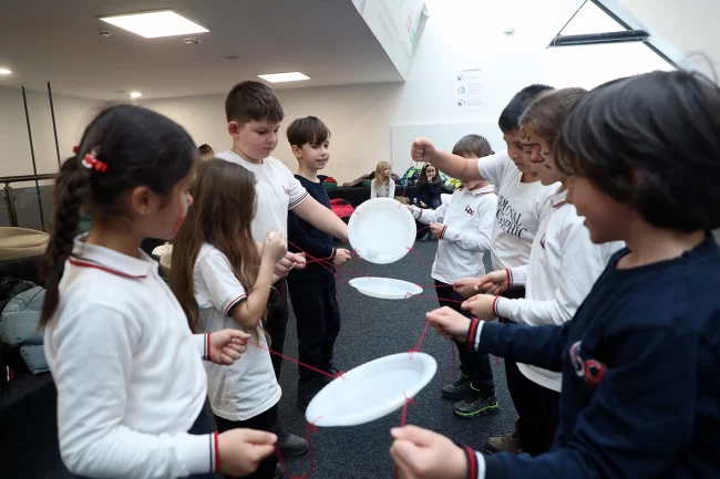 Sakarya'nın minikleri ‘bağımlılık' tehlikesini oyunlarla öğrendi
