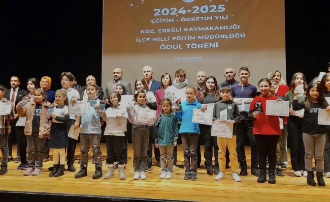 Minik yıldızlar ödüllerini aldı