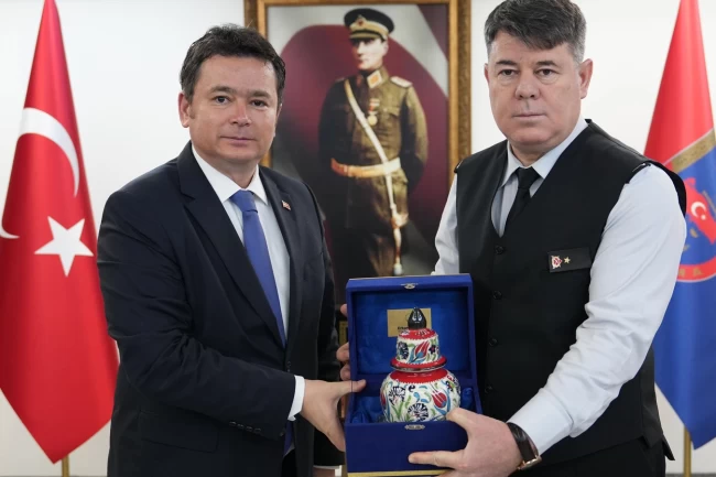 Erkan Aydın, Bursa İl Jandarma Komutanı Tuğgeneral İdris Tataroğlu'nu ziyaret etti
