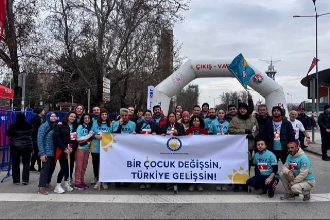 89. Büyük Atatürk Koşusu'nda 63 çocuğa eğitim desteği