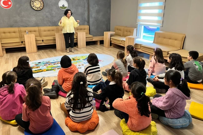 Bursa Osmangazi'de çocuklar için Masal Tadında Şiirler