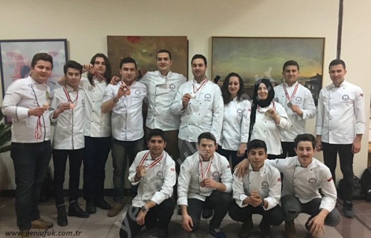 DEVREK MYO'DAN MADALYA YAĞMURU!..