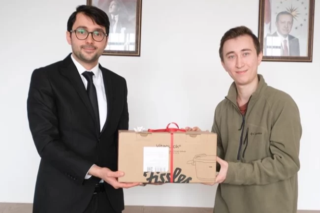 Bursa İnegöl'de elektronik atık kampanyasının kazananları ödüllerini aldı