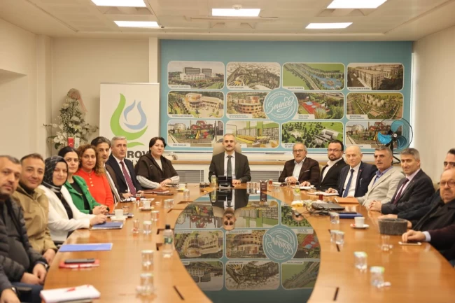 Kocaeli Çayırova'da Başkan Çiftçi, birim müdürleriyle toplantı gerçekleştirdi