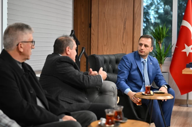 İzmir Bornova'da yerel üreticiye tam destek