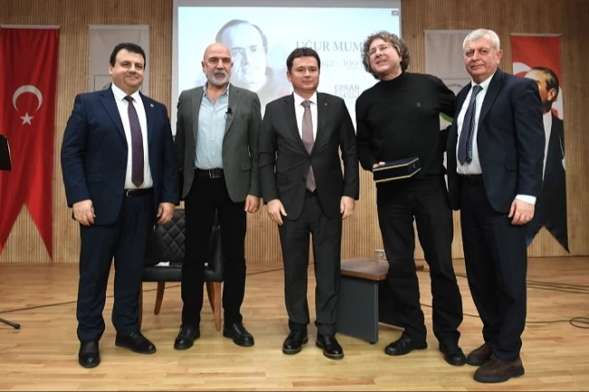 Uğur Mumcu katledilişinin 32. yılında Bursa Osmangazi'de anıldı