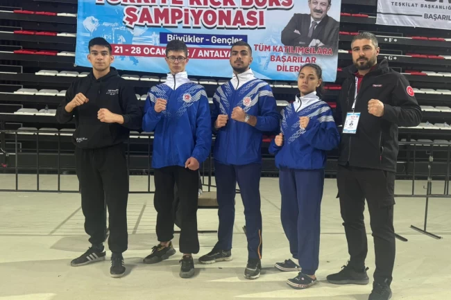 Bilecikli sporcular Antalya'dan madalya ile döndü