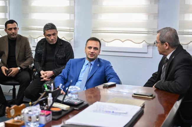 İzmir Bornova'da sanayi sitelerine net mesaj