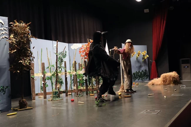 Cesur Korkuluk Kuki'den unutulmaz oyun