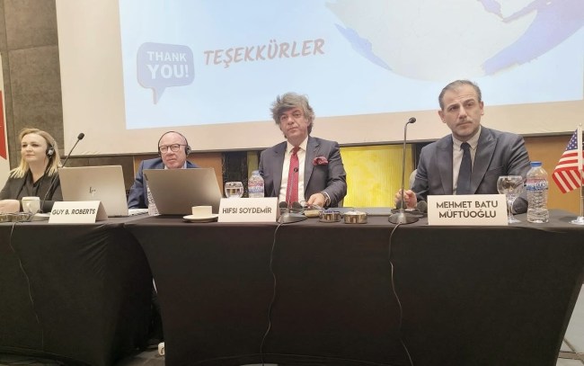 Müftüoğlu, ‘Türkiye’nin Global Rolü Güncellendi mi?’ toplantısına katıldı