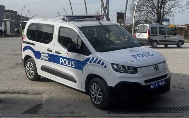 AKAL’dan Emniyet’e araç bağışı