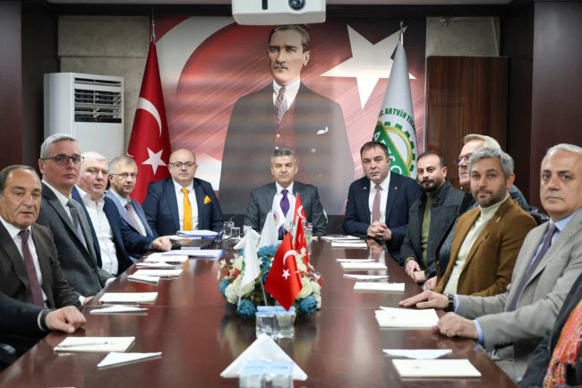 Vali Ergün, Artvin TSO'yu ziyaret etti