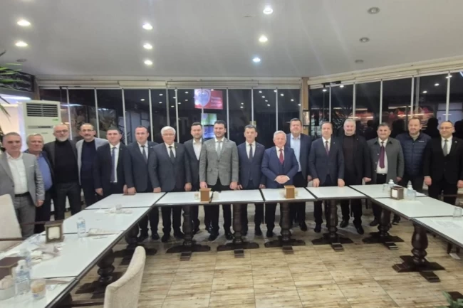 AK Partili belediye başkanları İpsala'da buluştu