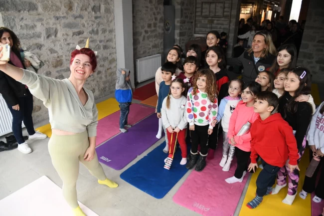 Edirne Keşan'da 200'den fazla çocuk eğlenerek öğrendi