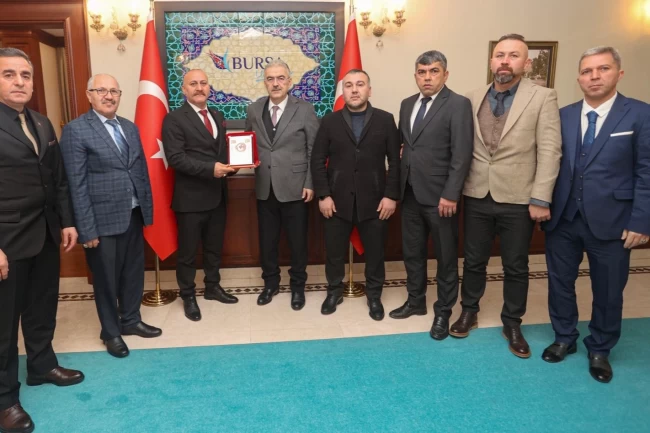 Dünya Türk Birliği'nden Bursa Valisi Ayyıldız'a ziyaret