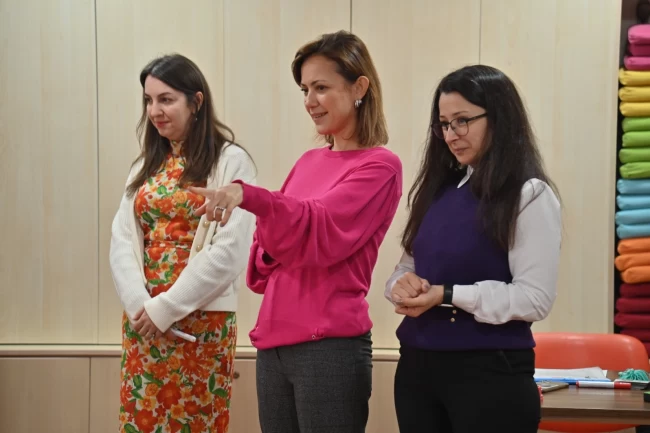 Manisa'da 15 bin 802 kursiyer ikinci dönem heyecanı yaşıyor