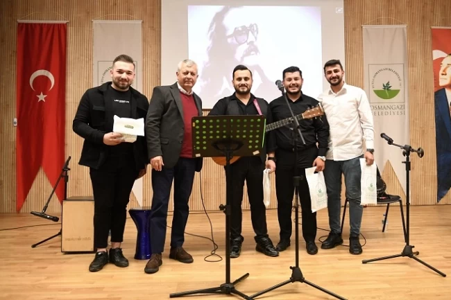 Bursa Osmangazi Belediyesi Cem Karaca'yı andı