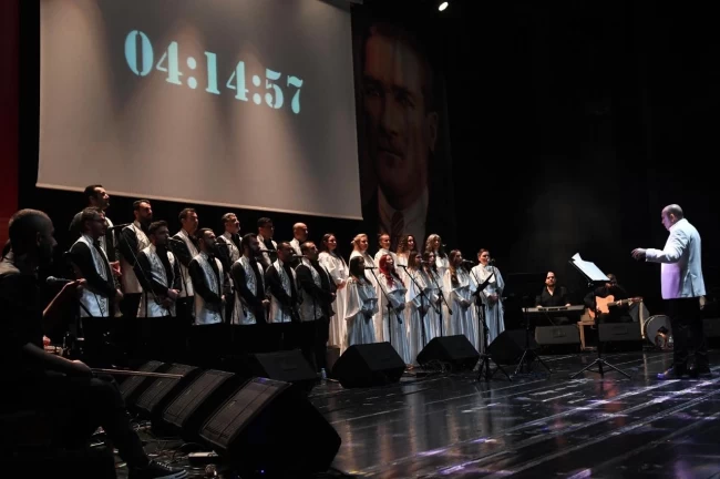 Antakya Medeniyetler Korosu'ndan Osmangazi'de duygu dolu konser