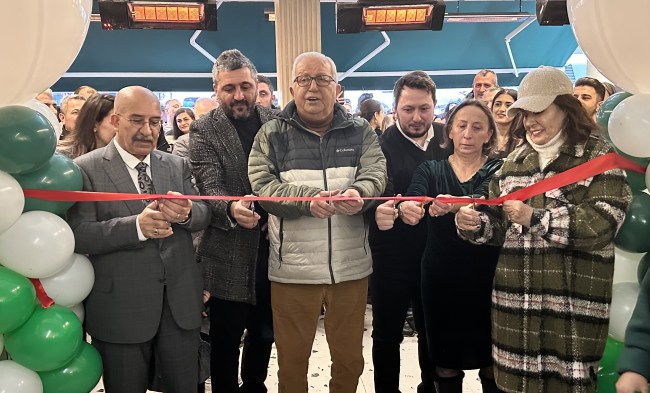 Coffee Revue görkemli törenle hizmete açıldı