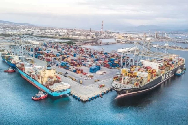 Ocak'ta bir rekor da yük elleçlemesinde