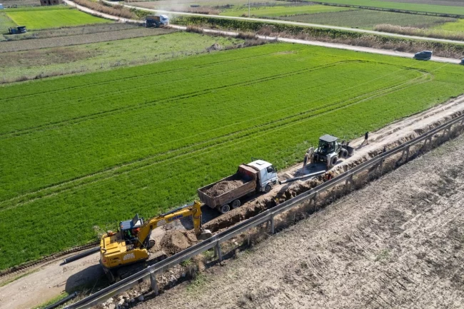 İzmir Menemen'in 7 mahallesine 400 milyon liralık yatırım