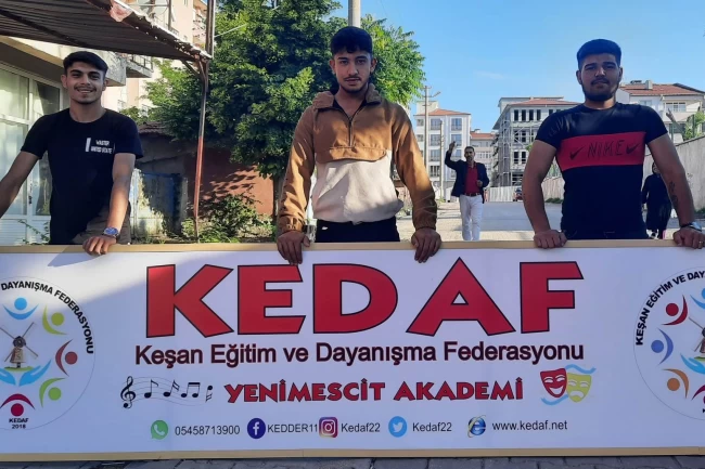 Keşan'da gazi Hasret Dinç'ten federasyon adına duygusal veda