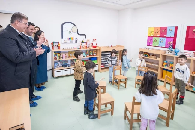 İzmir'de 20'nci çocuk etkinlik merkezinin açılışı yapıldı
