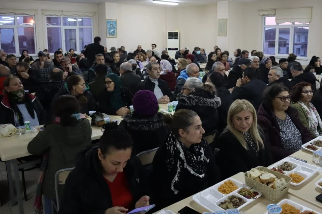 Başkan Hürriyet Hızır Orucu'nda vatandaşlarla buluştu