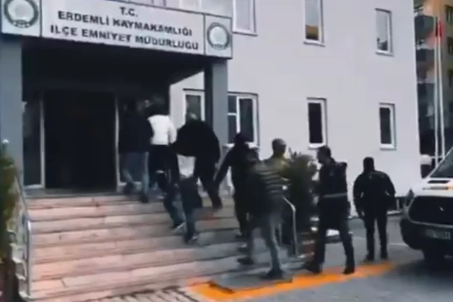 Mersin'de 'Hücre-12' operasyonu!