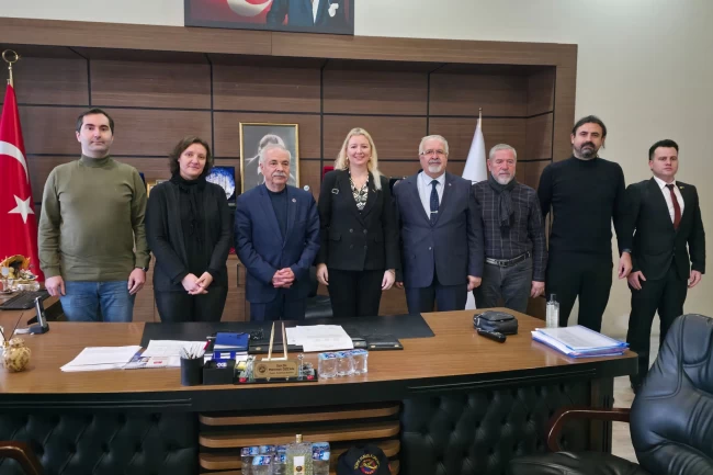 Başkan Özcan, Türk Hava Kurumu'nun 100. yılını kutladı