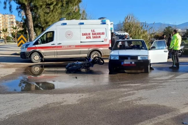 Antalya Kumluca'da trafik kazası: 1 Yaralı