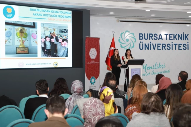 Bursa'da 'akran dostluğu' paneli