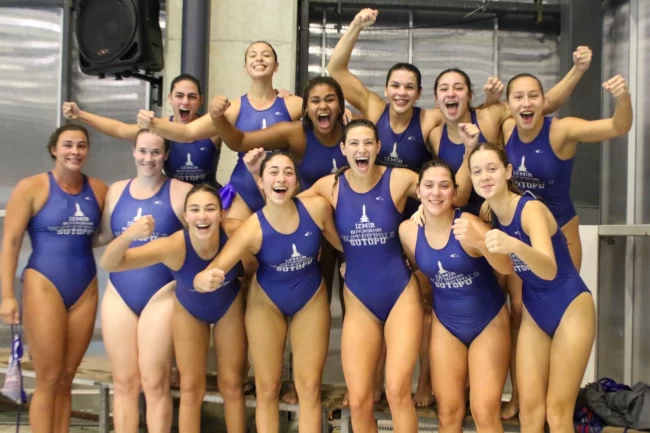 İzmir'in Avrupa Şampiyonu kadınları "duble" peşinde