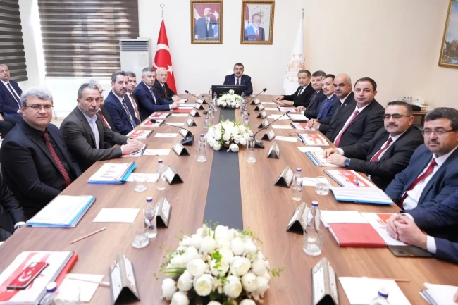 Milli Eğitim Bakanı Tekin Aksaray'da