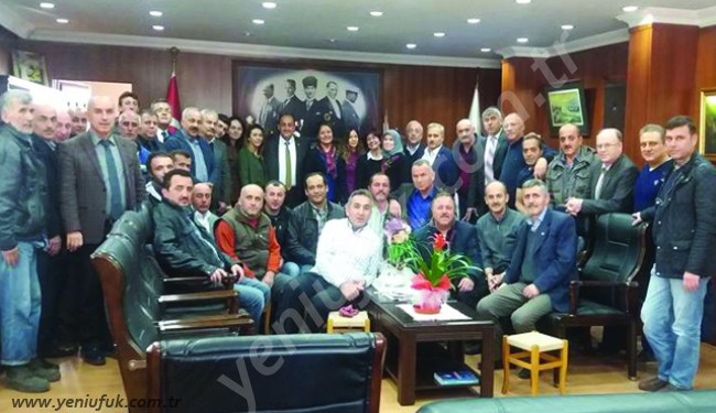 PERSONELDEN BAŞKAN'A 4. YIL SÜRPRİZİ..