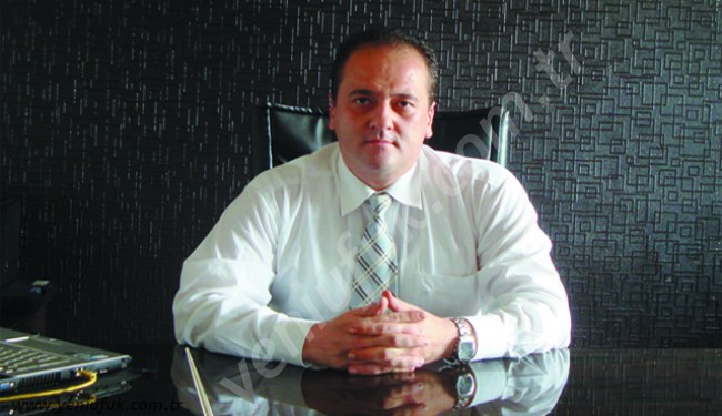 "BU ANAYASA İLE DEMOKRASİ TARİHE GÖMÜLECEKTİR!.."