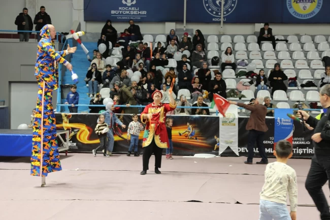 Kocaeli'de minik kalpler Ramazan'ın coşkusunu yaşadı