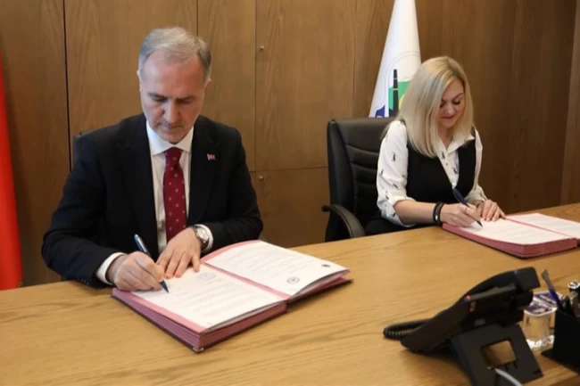 Bursa İnegöl Belediyesi Polonya ve Ukrayna'dan 2 üniversite ile iyi niyet protokolü imzaladı